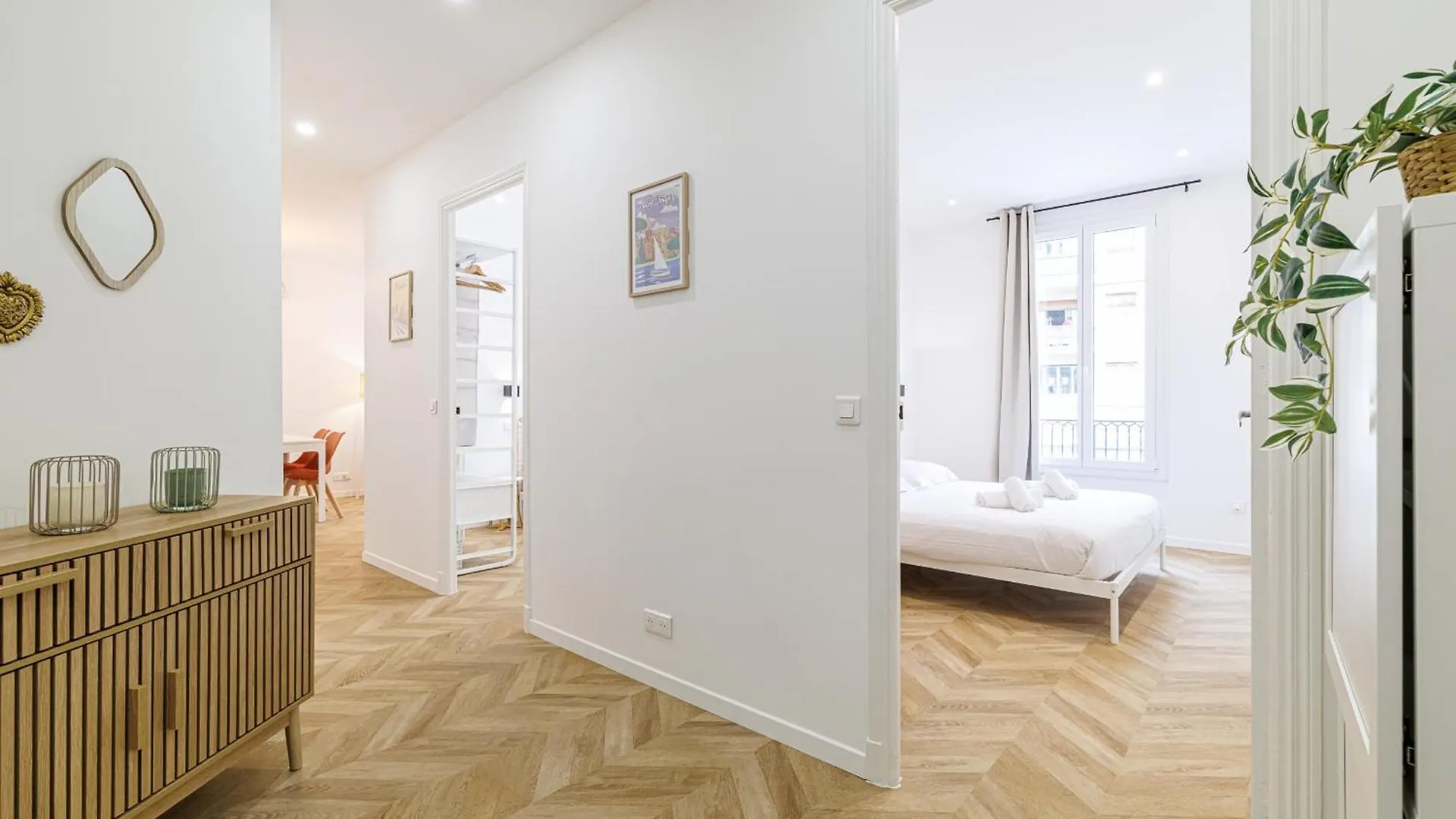 Large & Confort 2 Bdr Renovated Nice